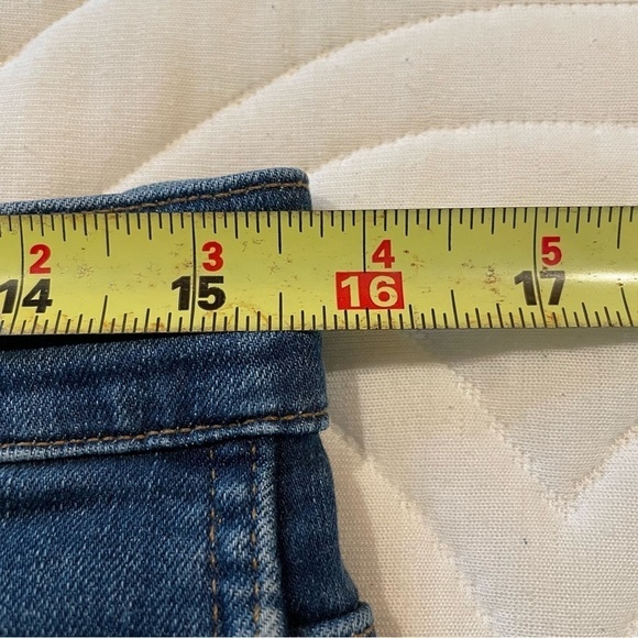 Madewell 10” High Rise Button Fly Skinny Jeans in Hanna Wash 28 - Picture 13 of 15